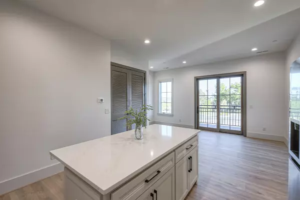 Nolensville, TN 37135,1025 Southwalk Dr #207