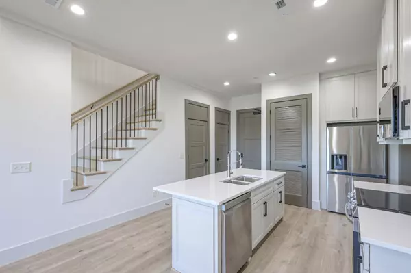 Nolensville, TN 37135,1025 Southwalk Dr #204