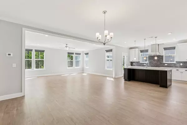 Fairview, TN 37062,7205 Lake Rd