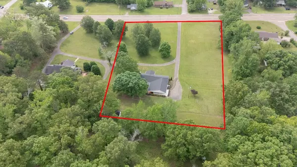 Selmer, TN 38375,1152 E Poplar Ave