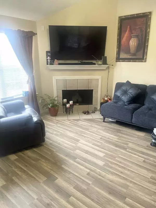 Memphis, TN 38135,3985 Sunset Lake Cv