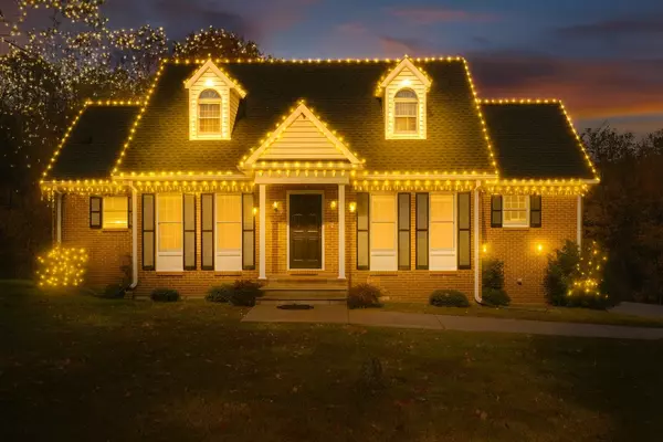 1719 Wynnewood Dr, Chapmansboro, TN 37035