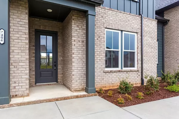 Fairview, TN 37062,7406 Black Fox Drive