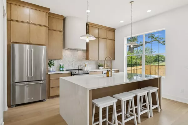 2127B Burns St, Nashville, TN 37216