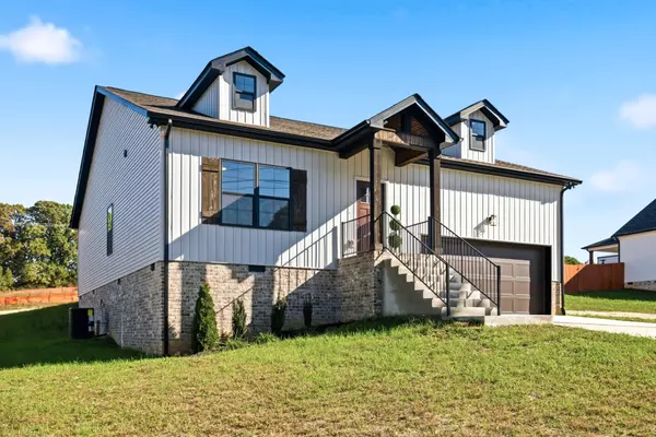 Greenbrier, TN 37073,1108 Angus Way