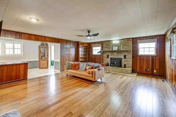 Shelbyville, TN 37160,201 Sulphur Springs Road