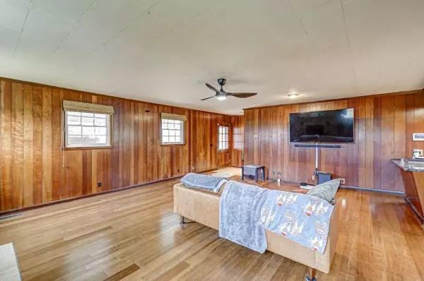 Shelbyville, TN 37160,201 Sulphur Springs Road