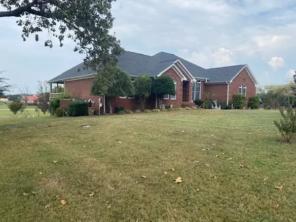3643 Mount Carmel Rd, Decaturville, TN 38329