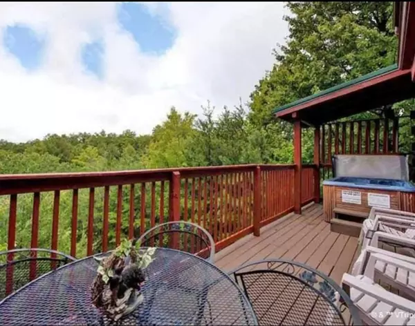 Sevierville, TN 37876,1709 Parkway View Ct