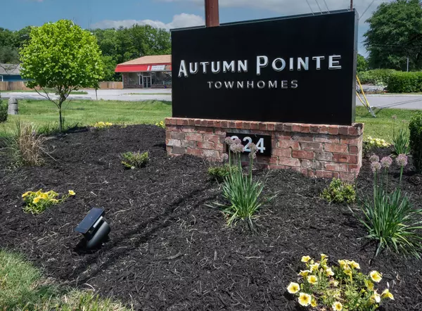 324 Walton Ferry Rd #1, Hendersonville, TN 37075