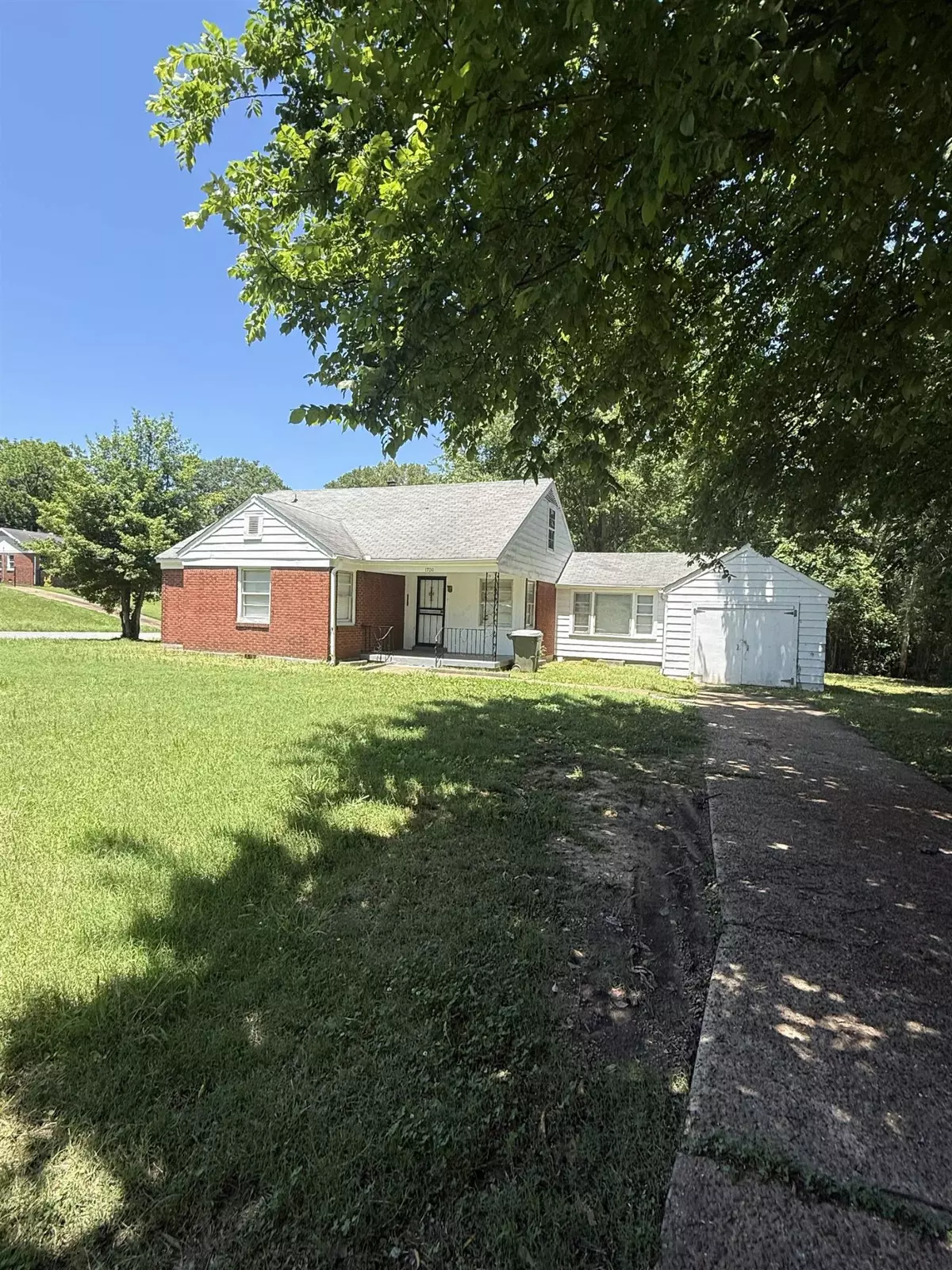 Memphis, TN 38127,1700 WARNER AVE