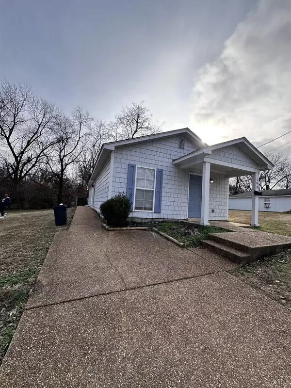 123 LUCY AVE, Memphis, TN 38106