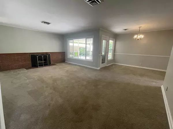 Tullahoma, TN 37388,321 Druid Ln