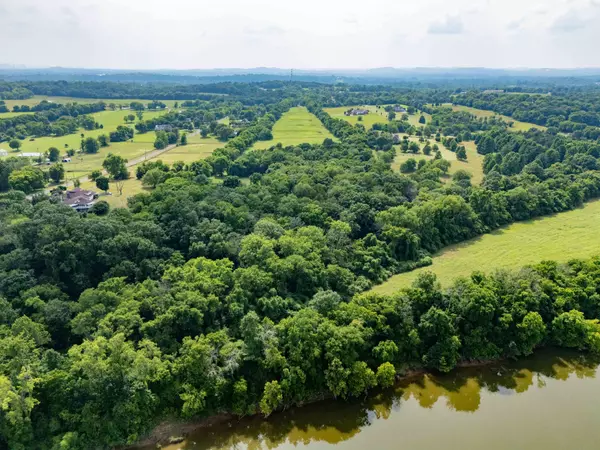 Madison, TN 37115,359 Preserve Manor