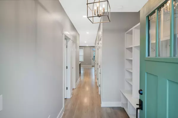 Nashville, TN 37207,2085 Oakwood Ave