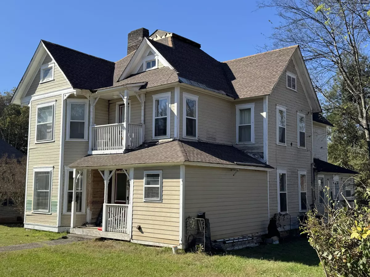 Athens, TN 37303,608 Ingleside Avenue