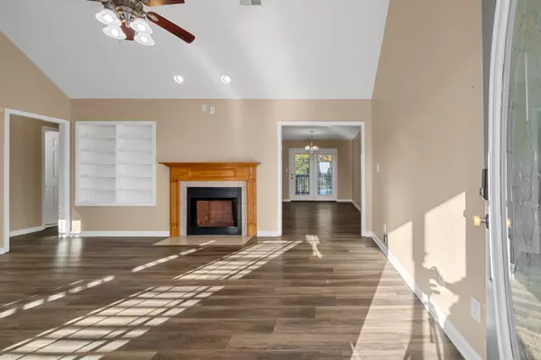 Clarksville, TN 37042,433 Todd Phillips Trl