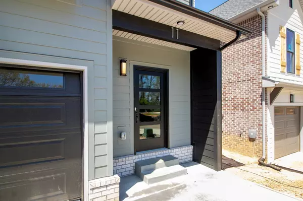 Clarksville, TN 37043,11 Dutch Drive