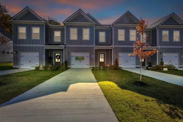 Dickson, TN 37055,127 Ironhorse Way