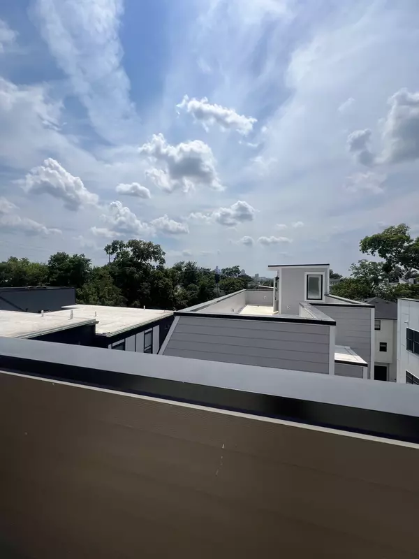 Nashville, TN 37206,110B Myrtle St #B