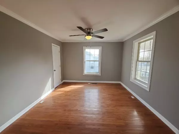 Columbia, TN 38401,329 E 18th St