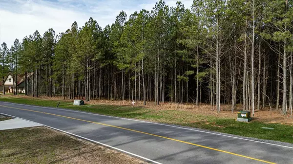 Jasper, TN 37347,309 Crockett Pointe