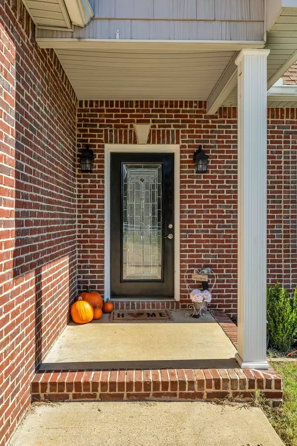 Rockvale, TN 37153,13535 Versailles Rd