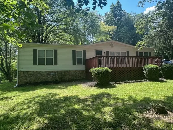 199 Dogwood St, Beechgrove, TN 37018