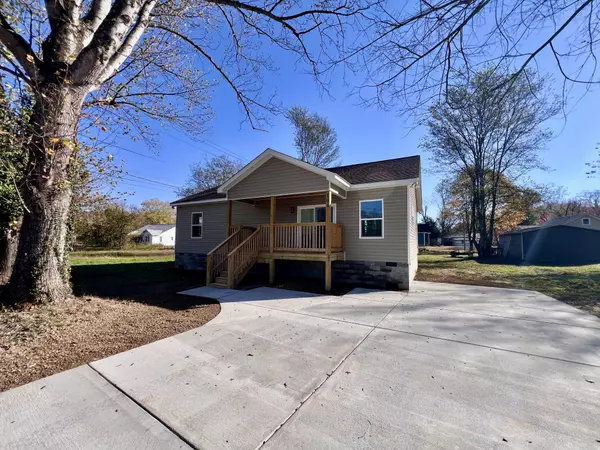 Waverly, TN 37185,104 Fairground Dr