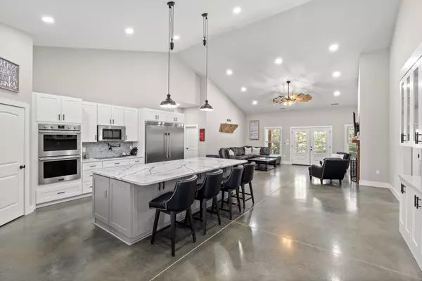 Centerville, TN 37033,594 Highway 100