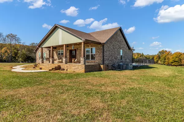Decherd, TN 37324,1645 Oak Grove Rd
