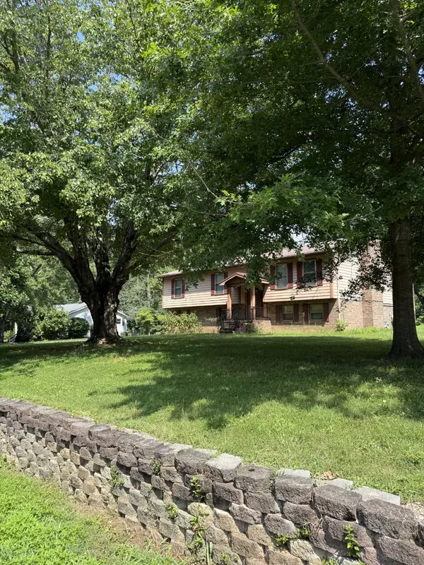 Cookeville, TN 38506,2107 Williamsburg Cir