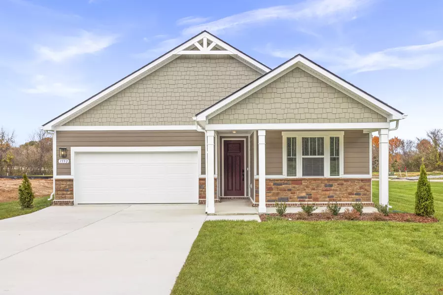 1552 Oak Springs Drive, Columbia, TN 38401