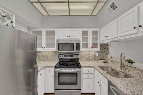 Nashville, TN 37205,107 W End Pl