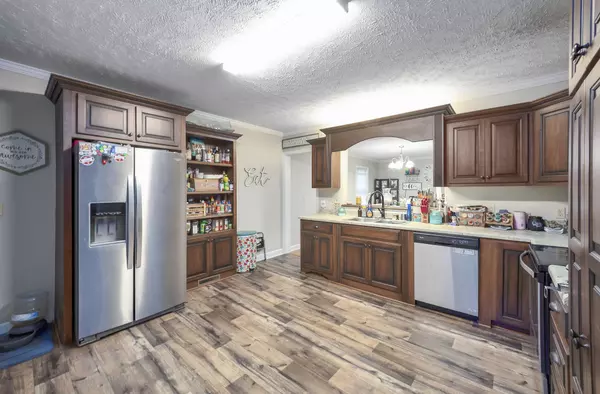 Henderson, TN 38340,524 Hill Ave