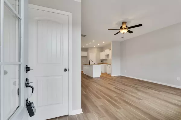 La Vergne, TN 37086,223 Hannah Lee Hill