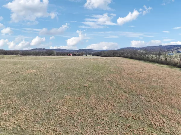 Columbia, TN 38401,0 Polk ln