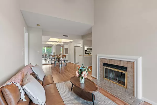 Nashville, TN 37215,259 Hillsboro Pl