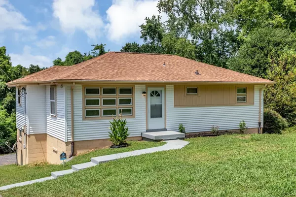 2209 Maplecrest Dr, Nashville, TN 37214