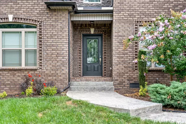 Clarksville, TN 37042,1221 Castlewood Dr