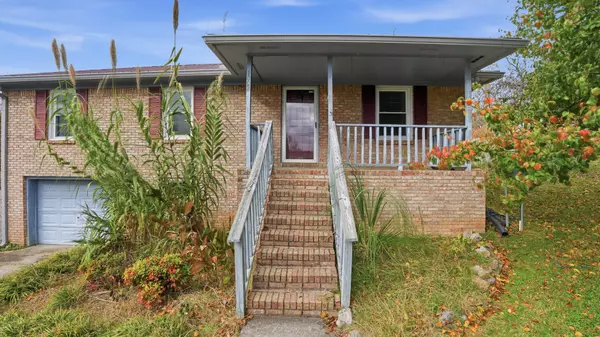 Fayetteville, TN 37334,1002 Lowell Dr #E