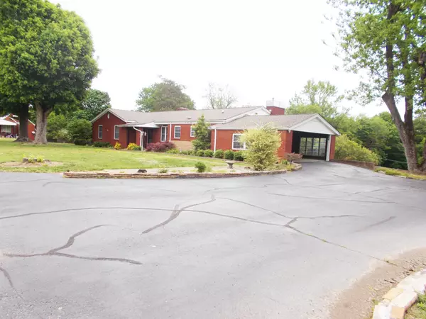 Camden, TN 38320,116 N Church Ave