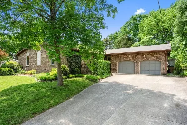 Nashville, TN 37217,3808 Anderson Rd