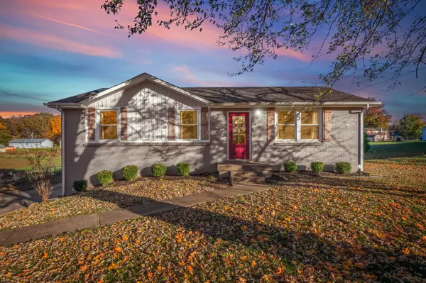 2809 Sparrow Dr, Clarksville, TN 37040