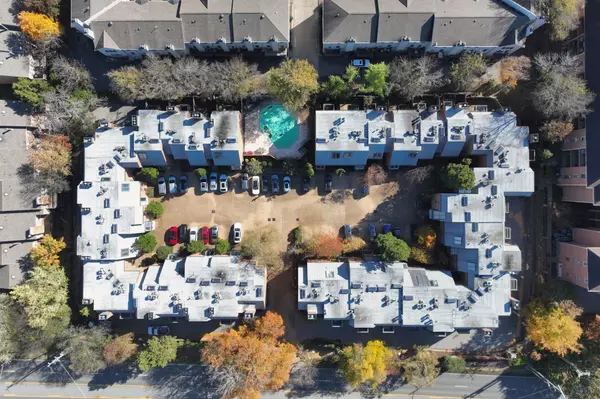 Nashville, TN 37215,136 Hampton Pl