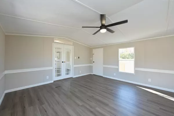 398 Carter Ln, Castalian Springs, TN 37031