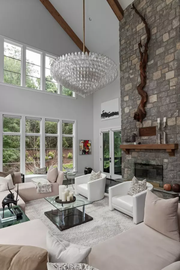 Nashville, TN 37215,3530 Trimble Ct