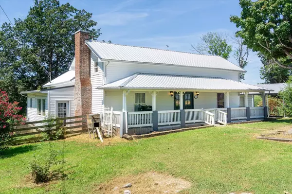 519 John McCoin Rd, Sparta, TN 38583