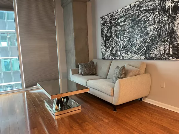 Nashville, TN 37219,415 Church St #1909