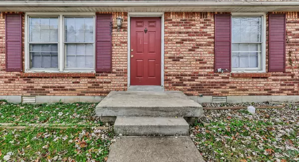 Clarksville, TN 37042,385 Louise Ln